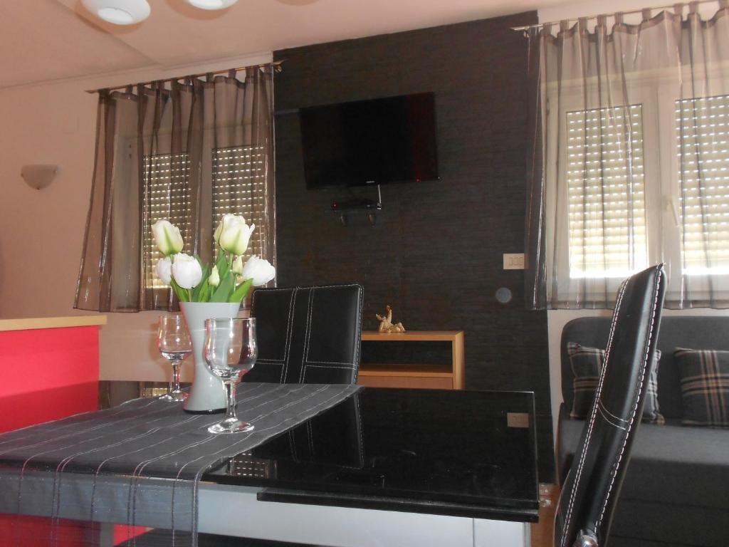 Palladium City Center Apartments Makarska Bilik gambar
